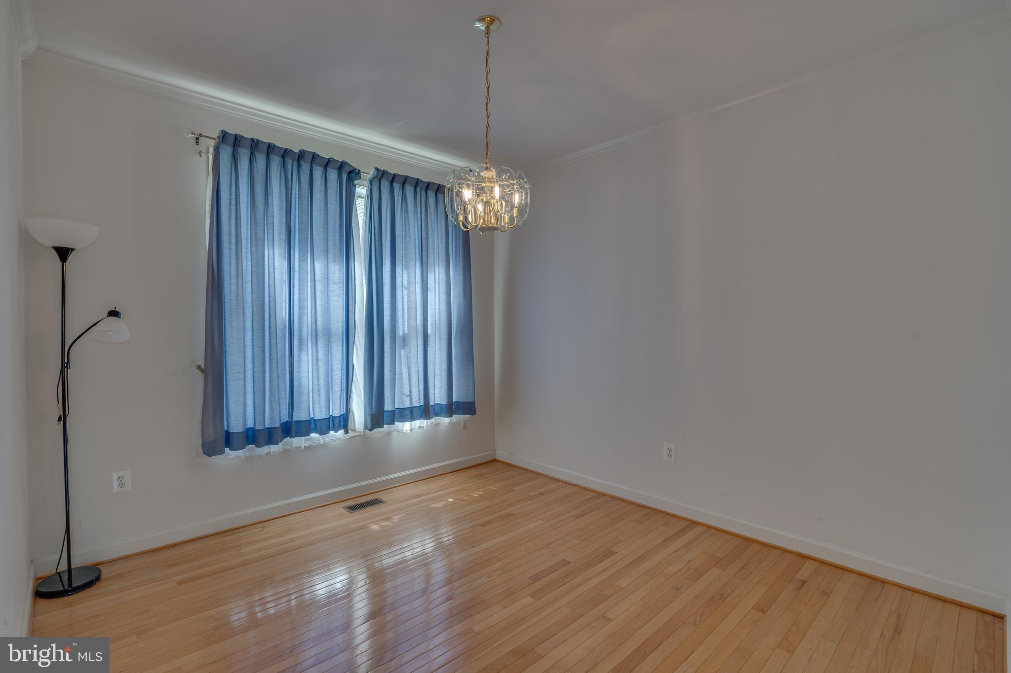 BUNKER HILL - Residential