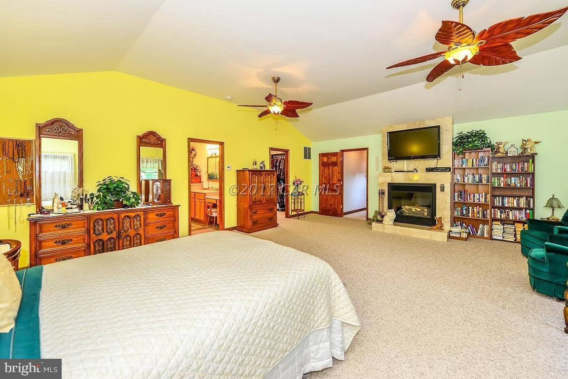 OCEAN PINES - BAY COLONY - Residential