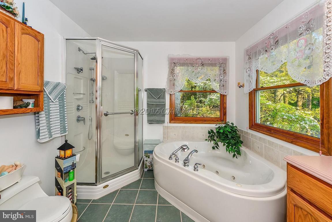 OCEAN PINES - BAY COLONY - Residential