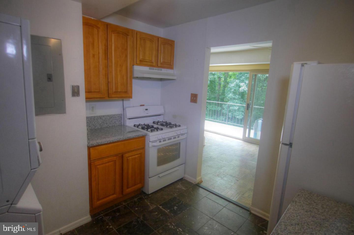 LONDON TERRACE - Residential Lease