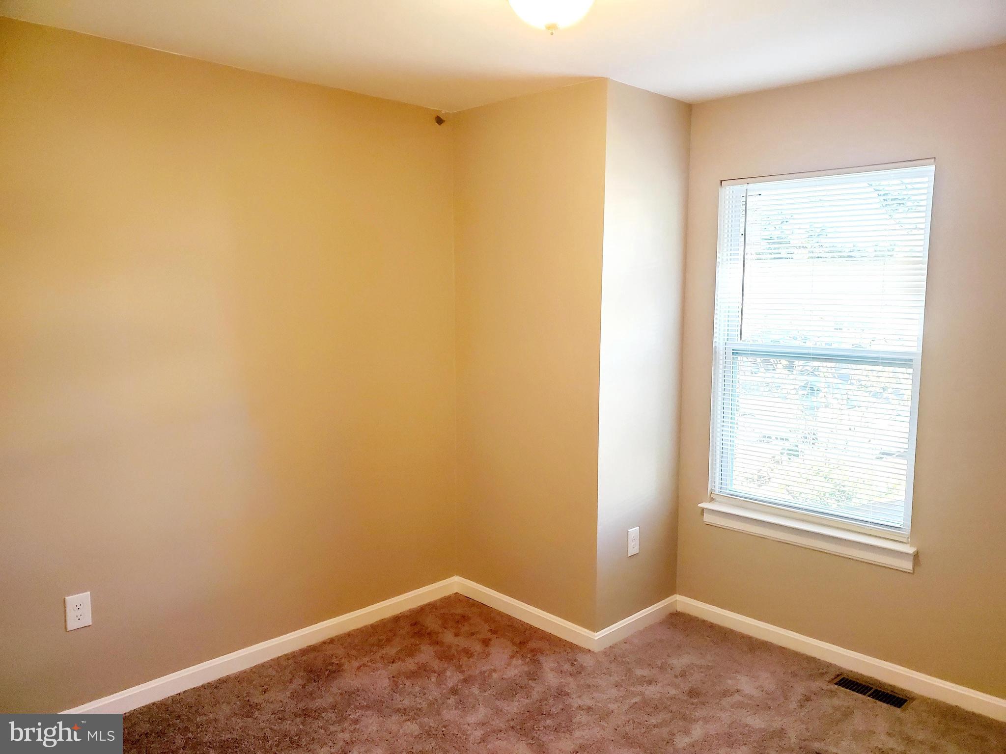 HILLSIDE TOWNES - Residential