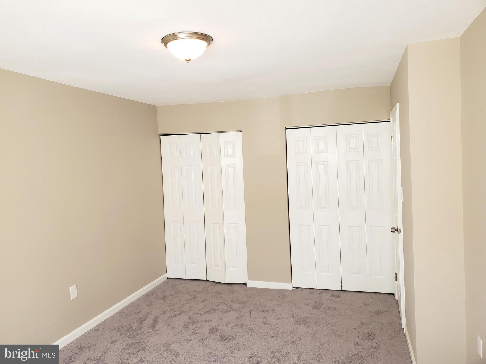 HILLSIDE TOWNES - Residential