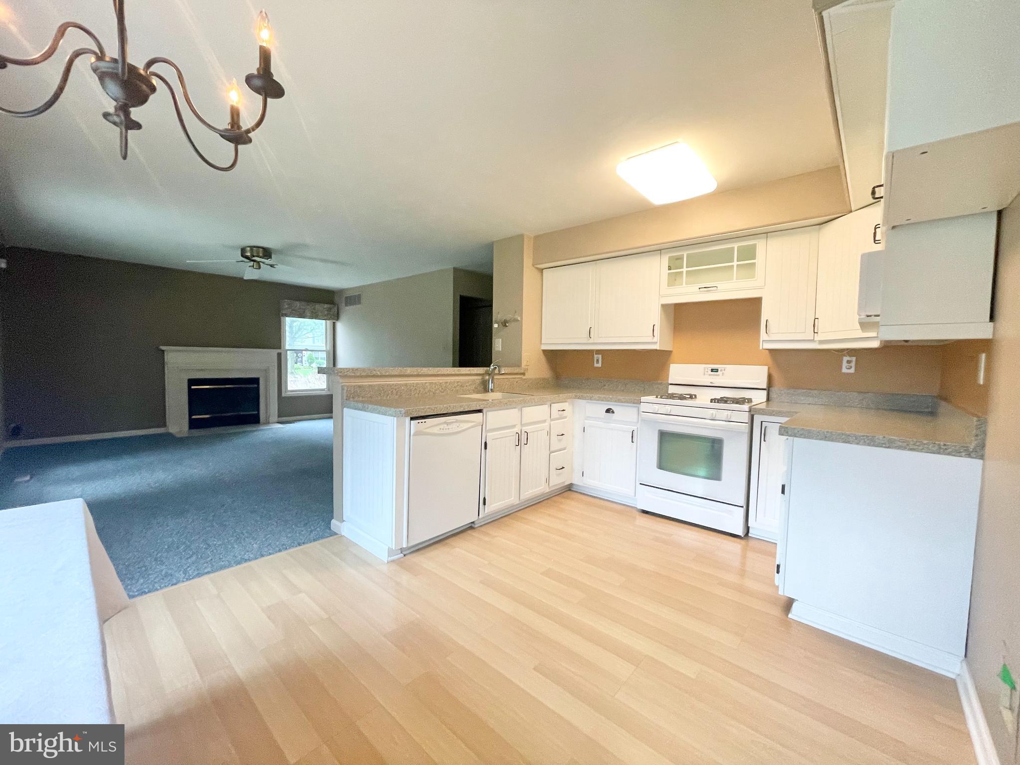 NEWTOWN GATE - Residential