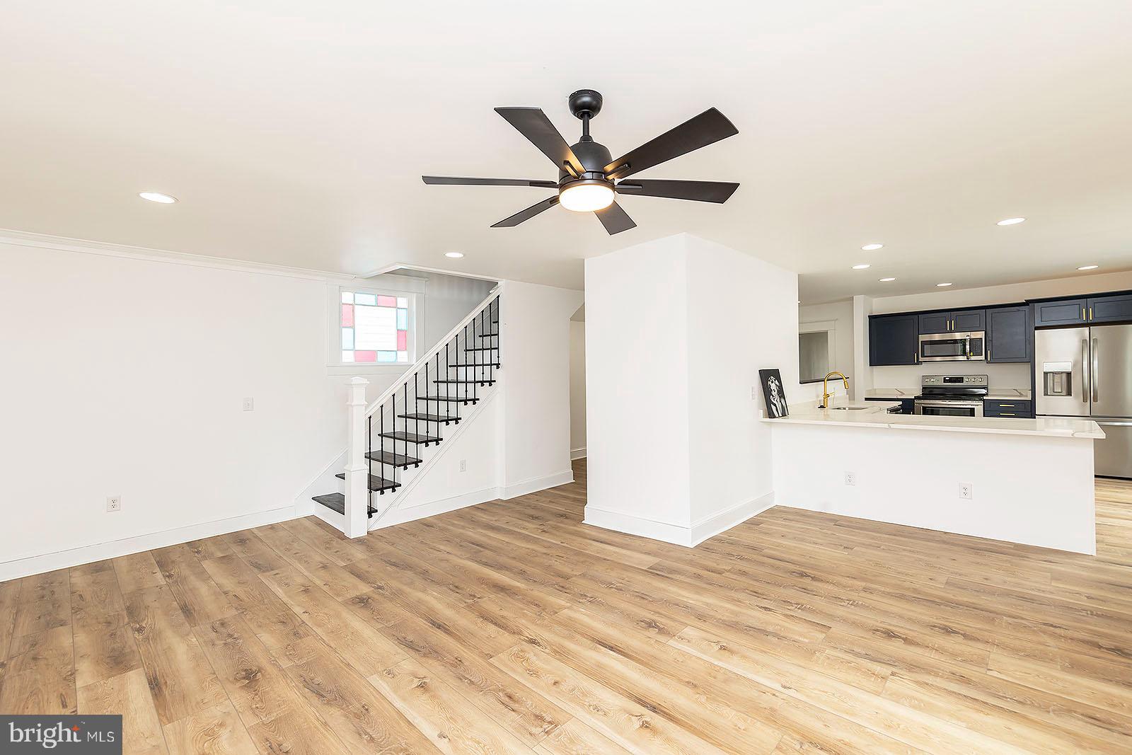 STROSNIDER - Residential Lease