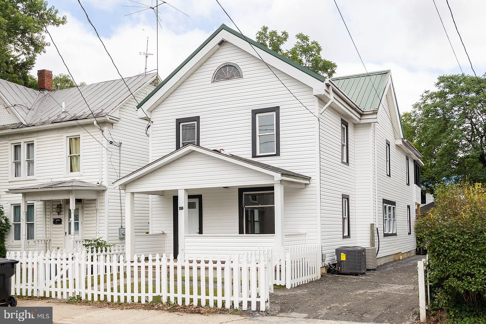 STROSNIDER - Residential Lease