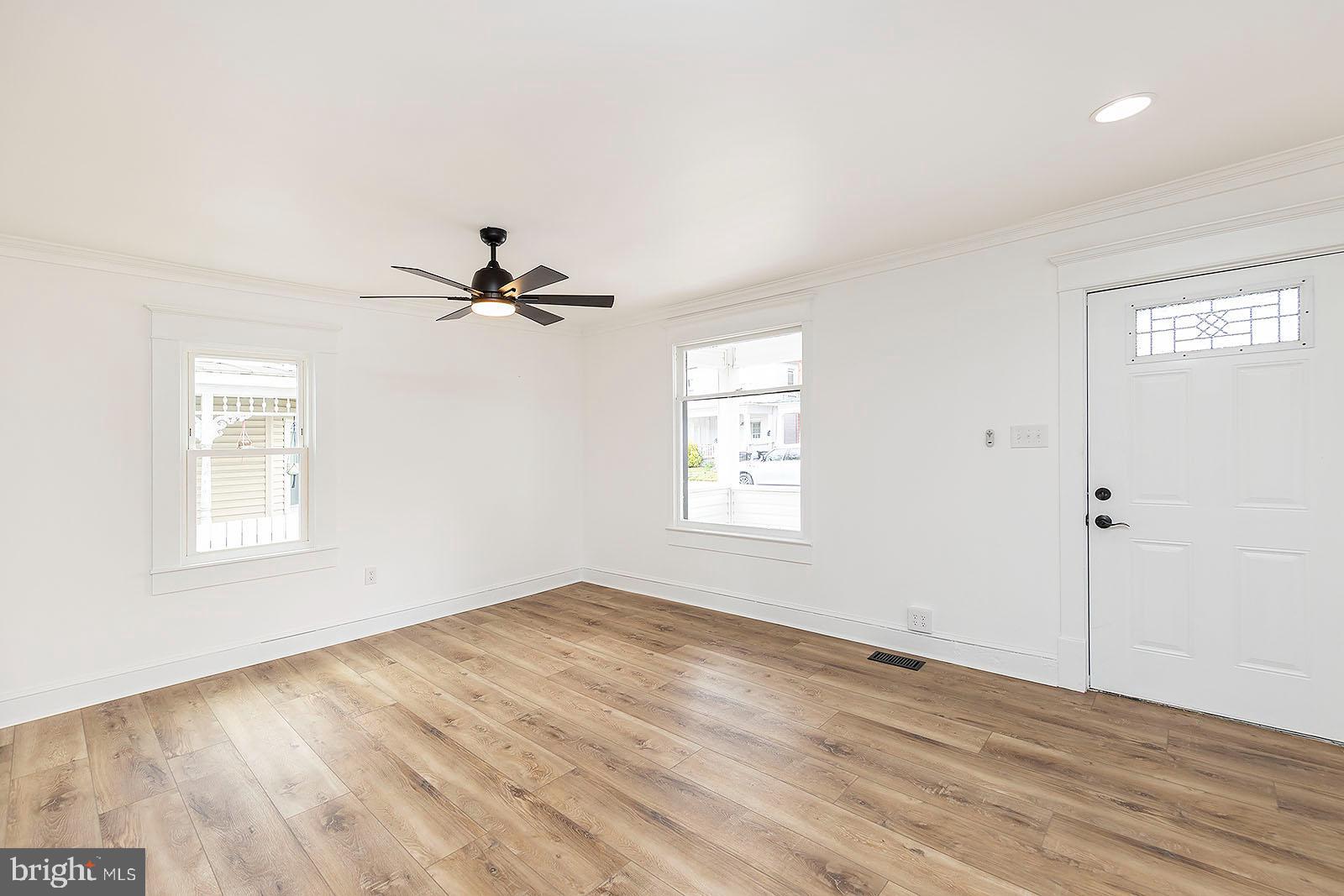 STROSNIDER - Residential Lease