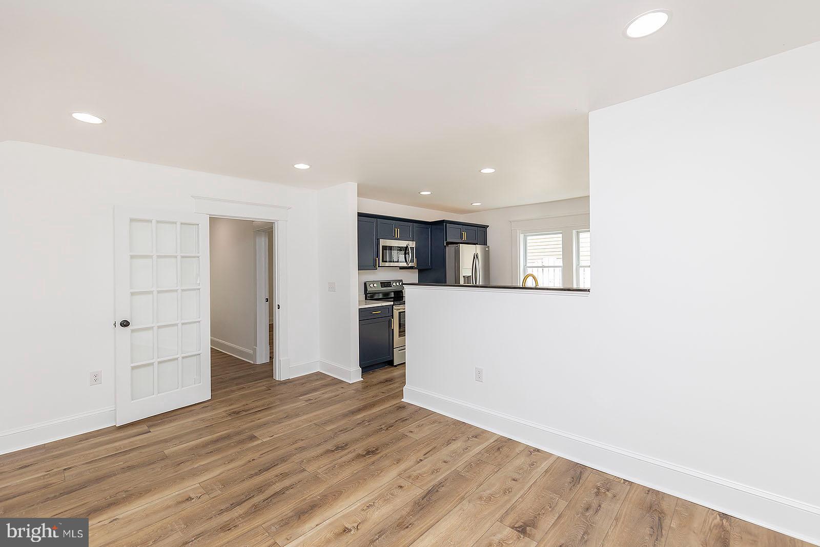 STROSNIDER - Residential Lease