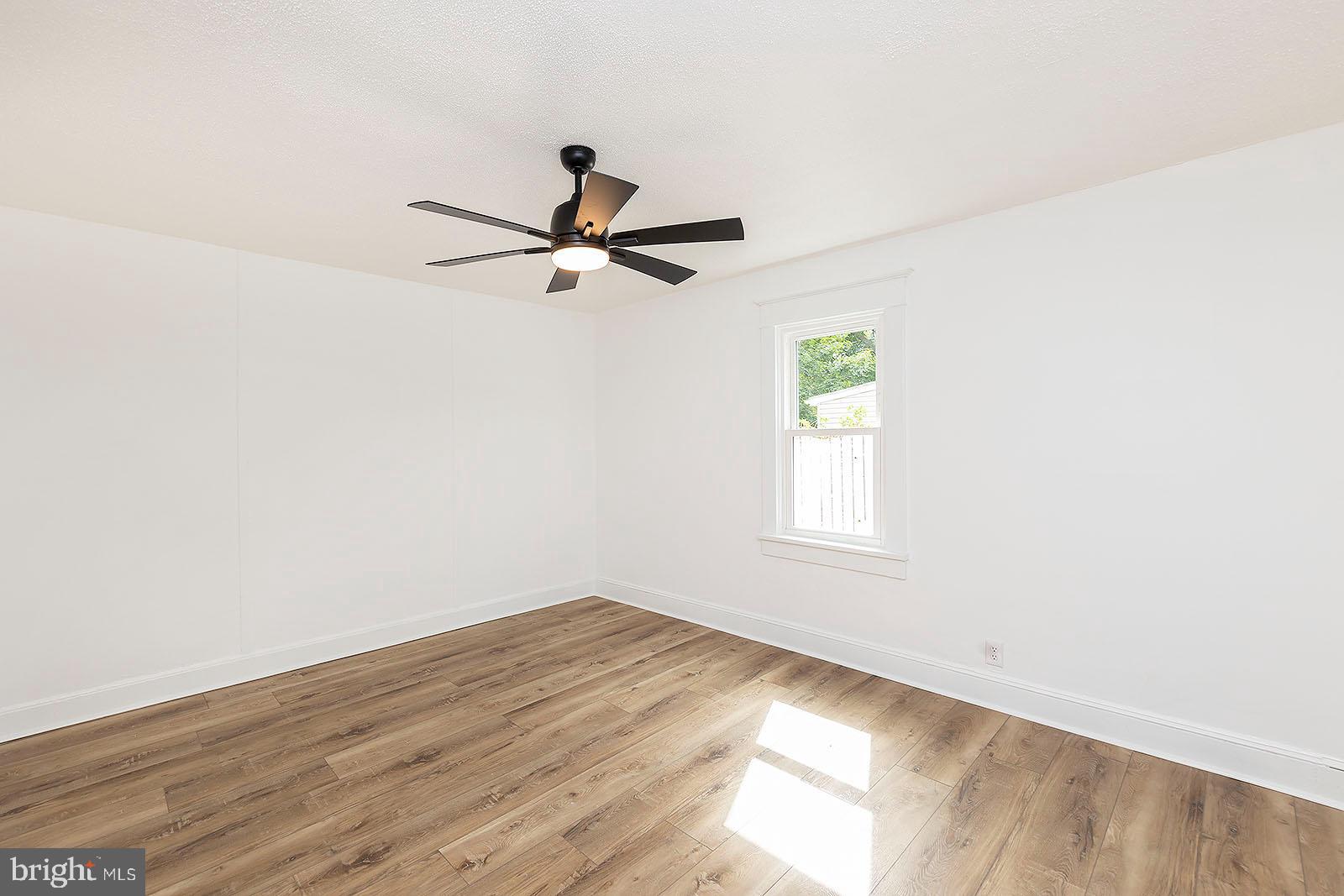 STROSNIDER - Residential Lease