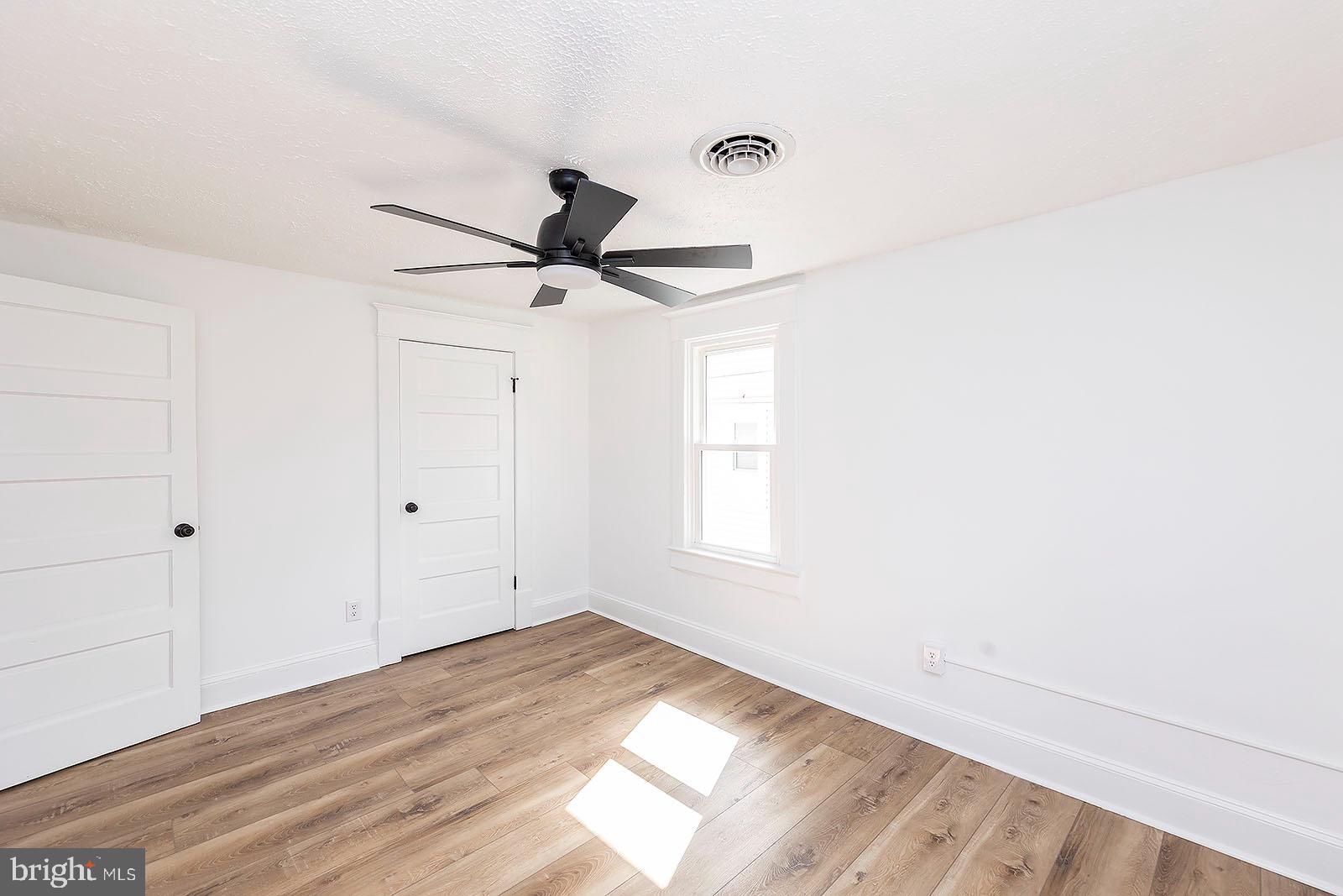 STROSNIDER - Residential Lease