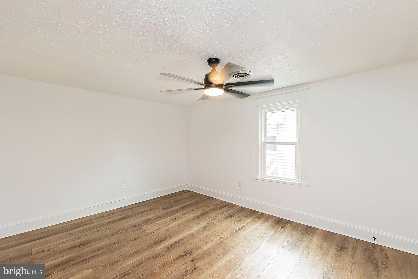 STROSNIDER - Residential Lease