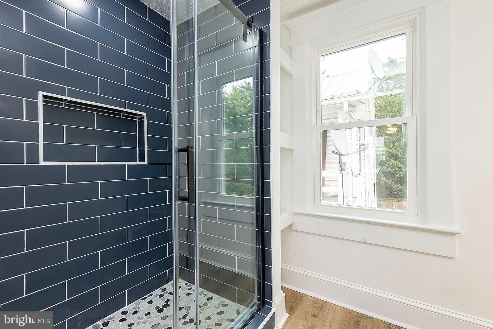 STROSNIDER - Residential Lease