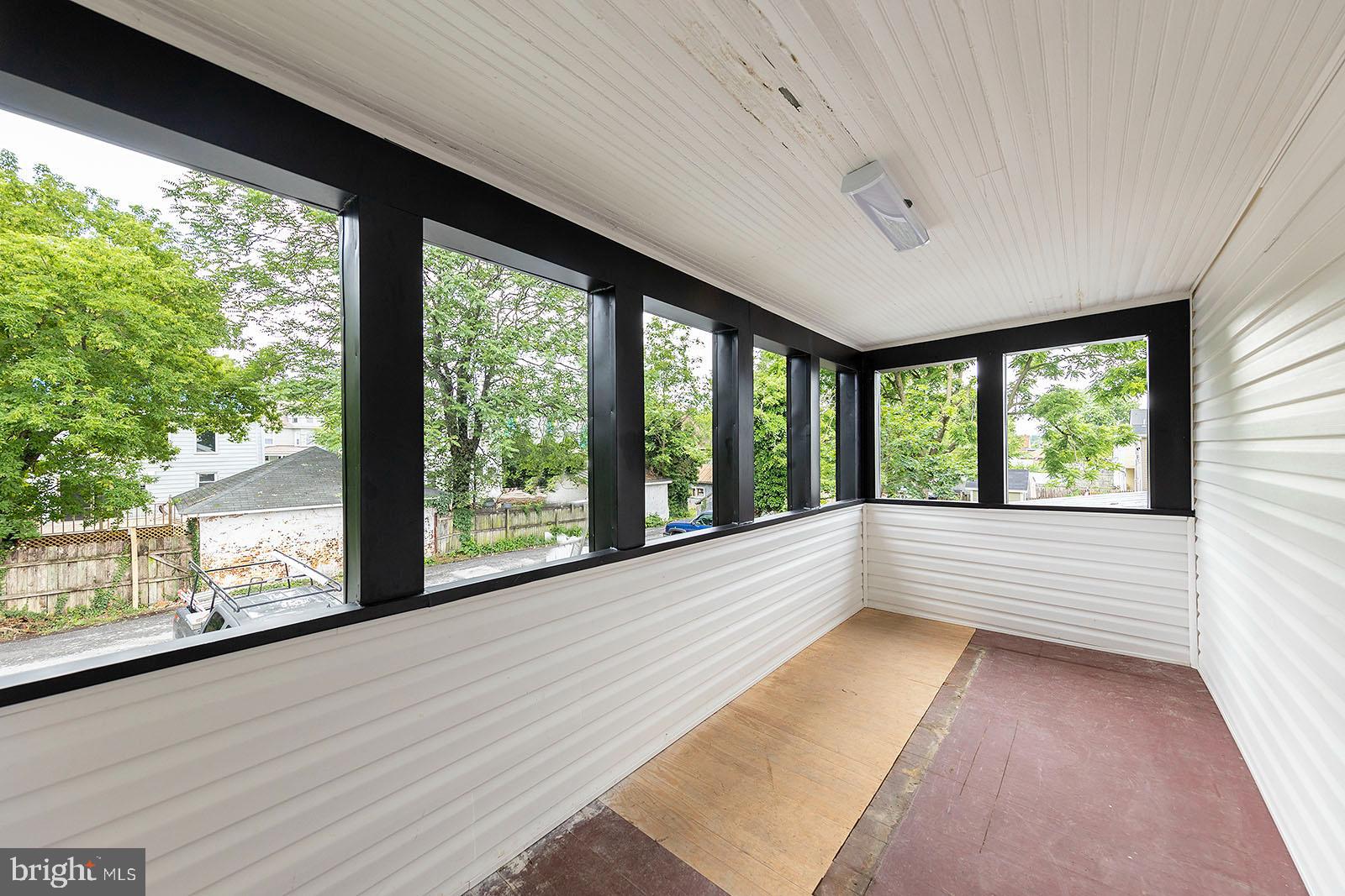 STROSNIDER - Residential Lease