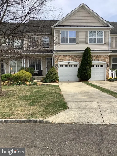 MLS: NJBL2083216