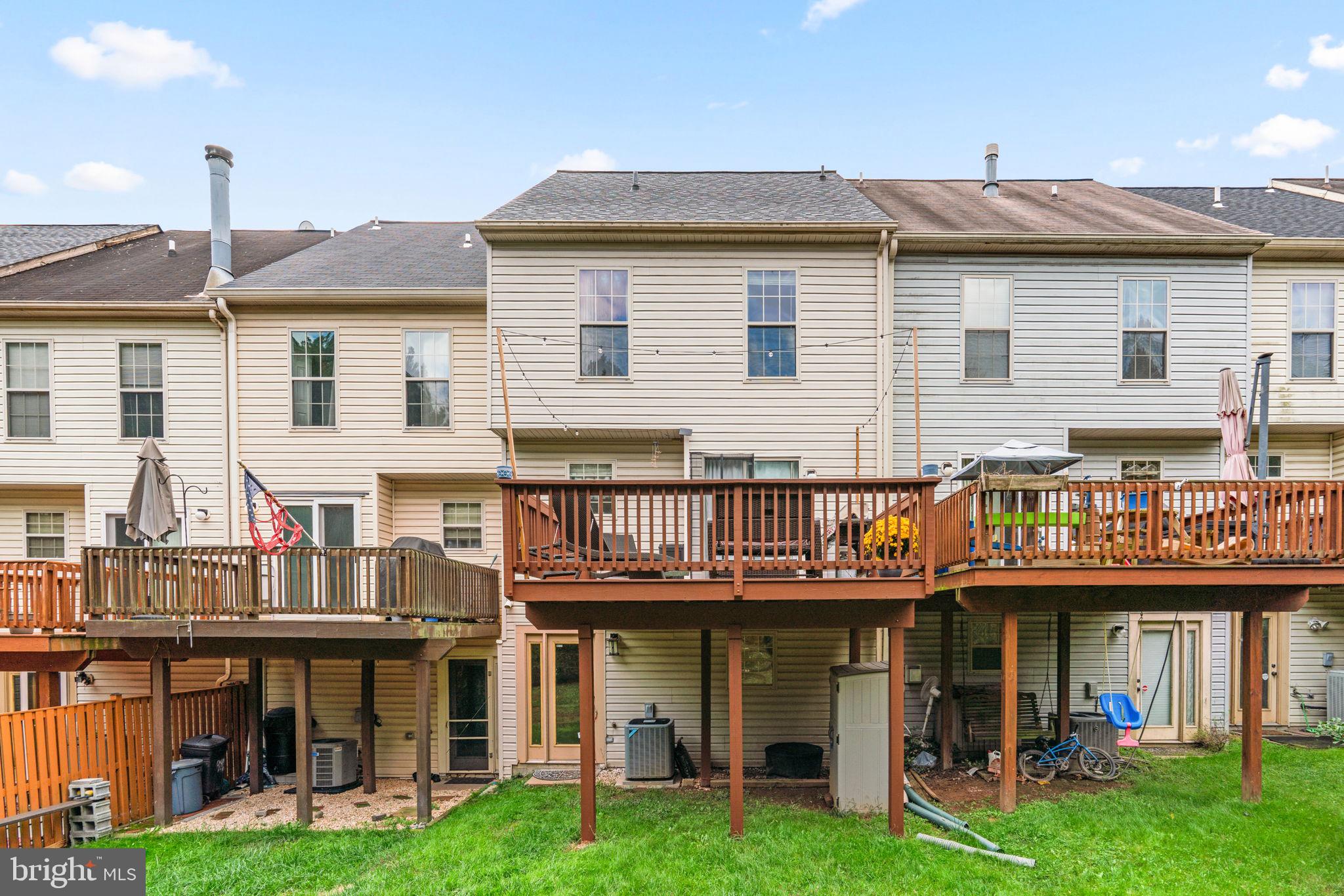 NEW TOWN - Residential