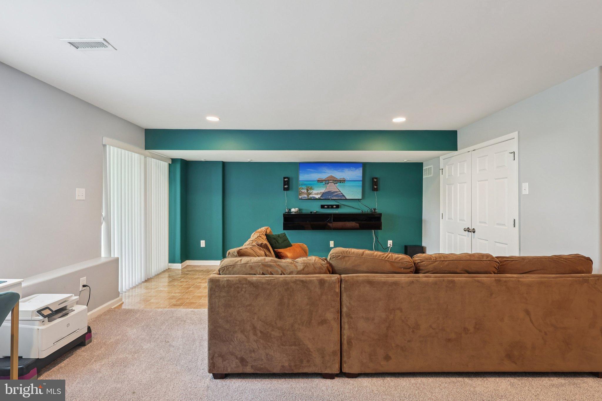 HIGHGATE - Residential