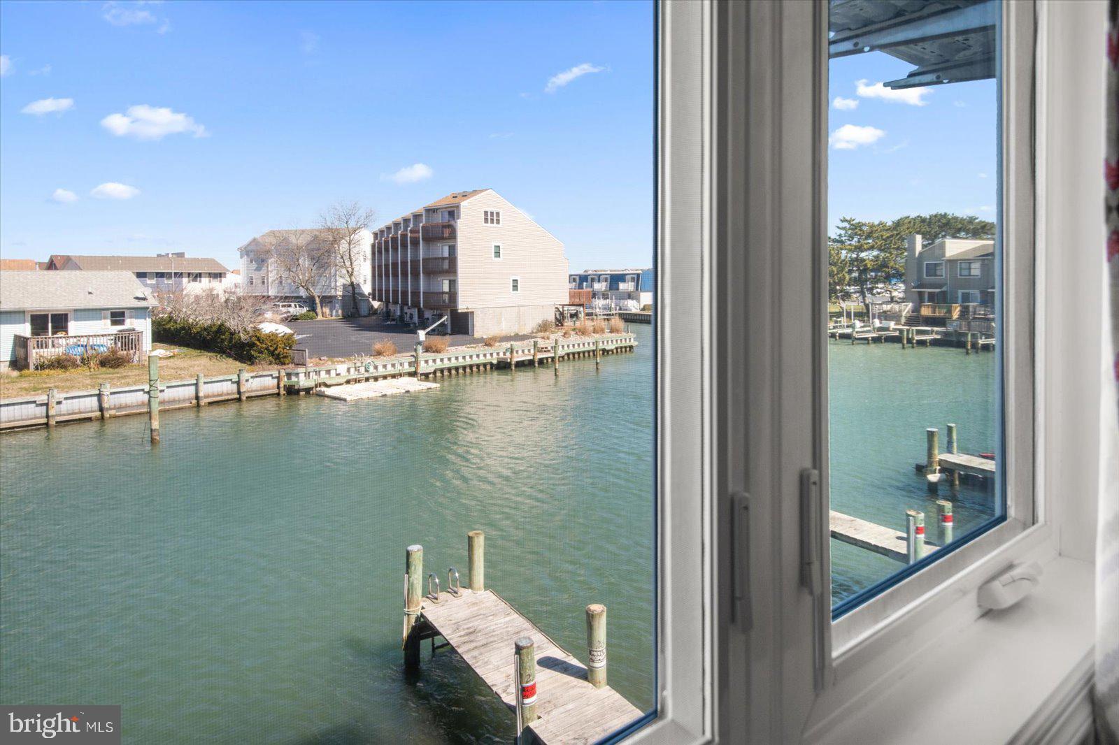 BAYSHORE CM - Residential