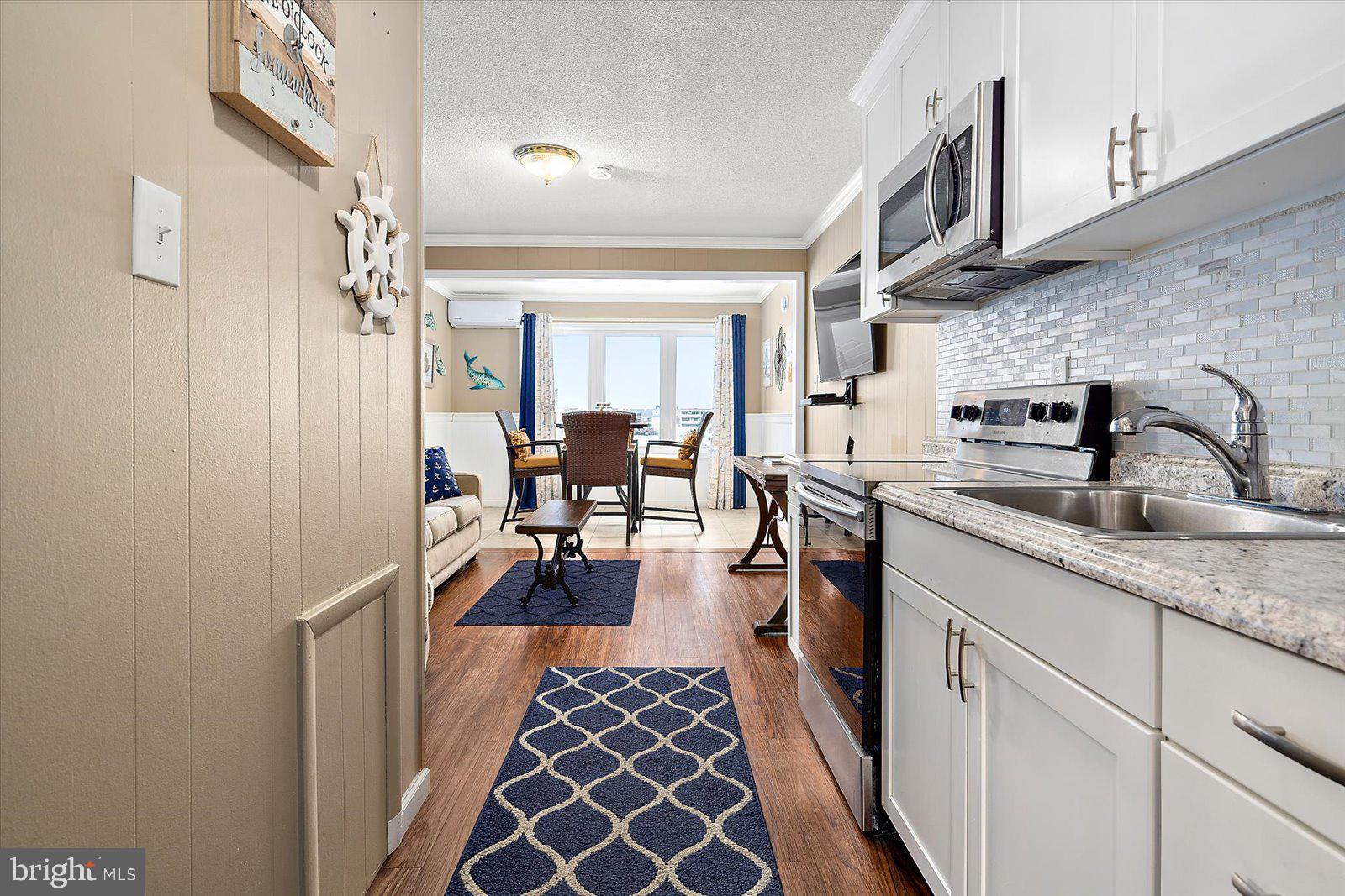 BAYSHORE CM - Residential