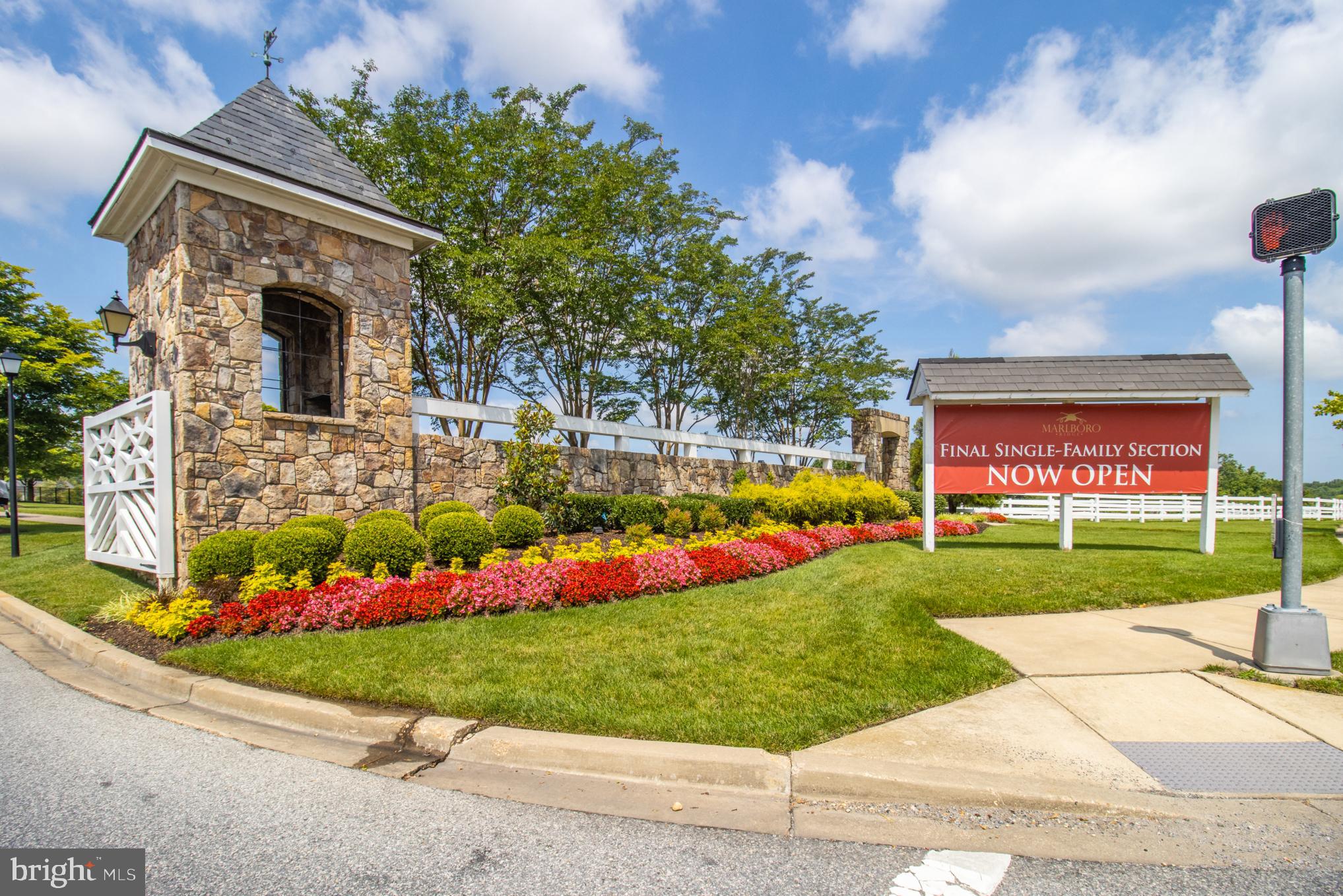 MARLBORO RIDGE - Residential