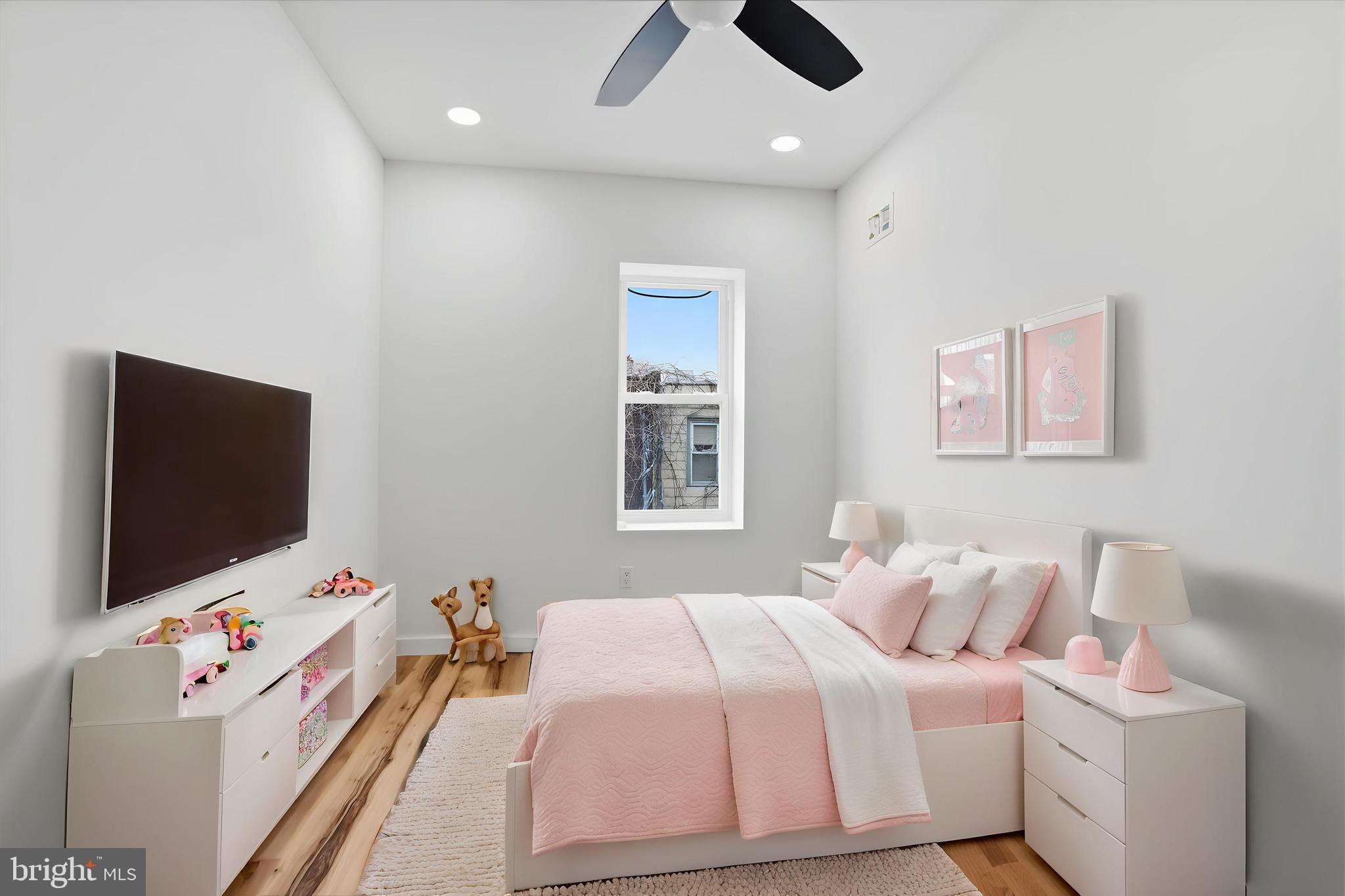 5224 BEAUMONT AVENUE