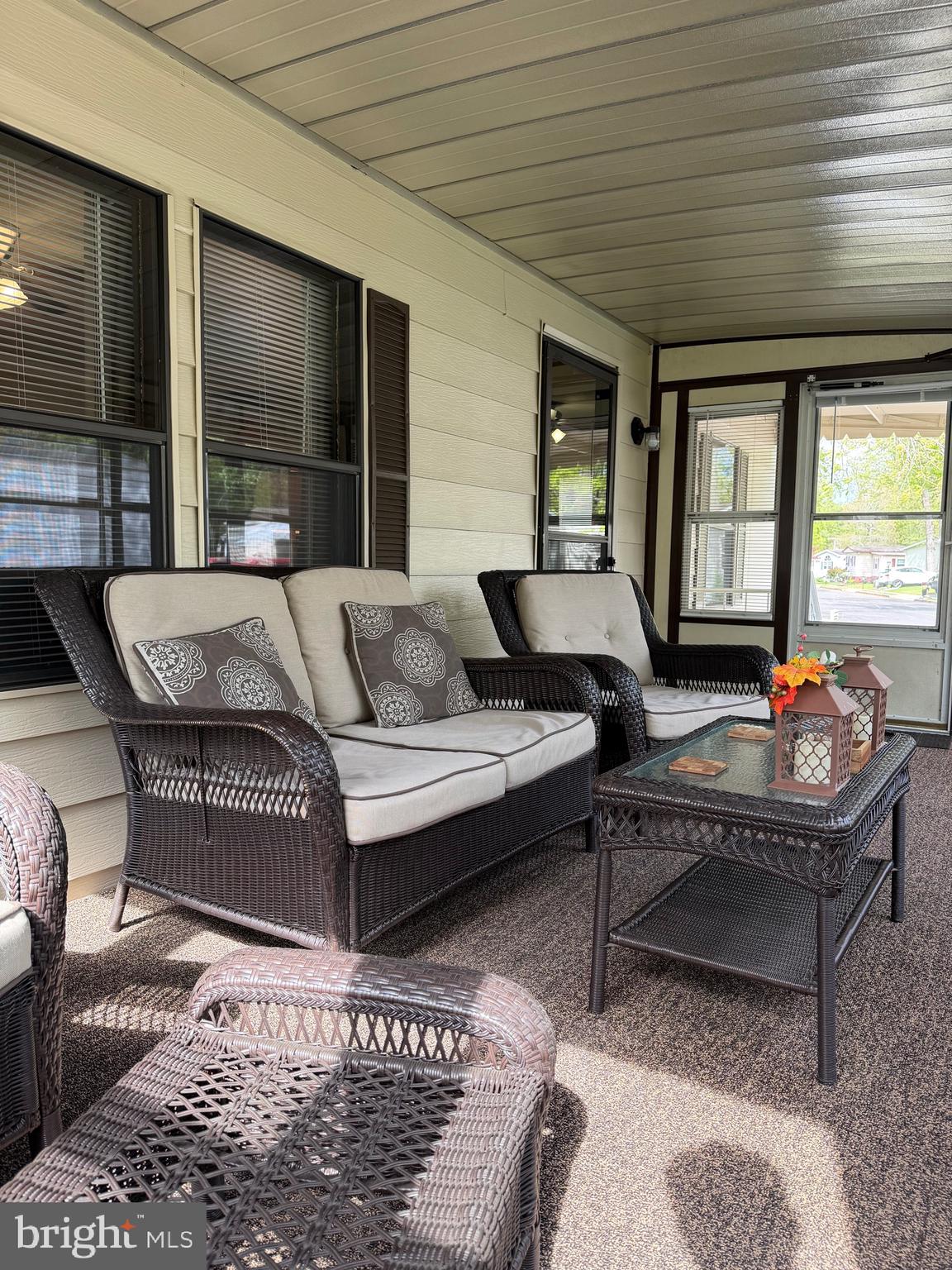 22 PINEVIEW