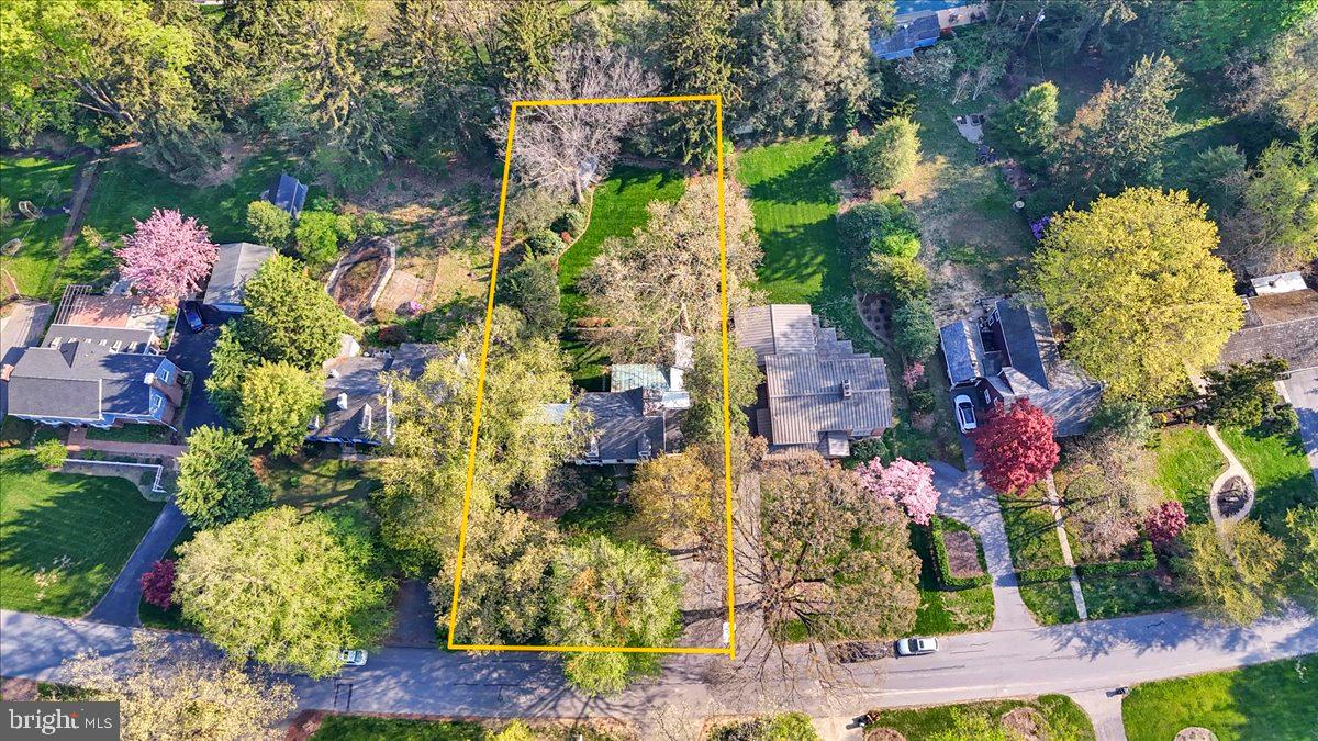 SCHOOL LANE HILLS - Residential