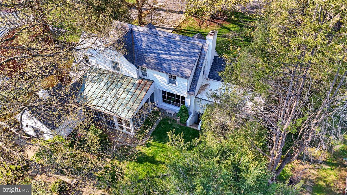 SCHOOL LANE HILLS - Residential