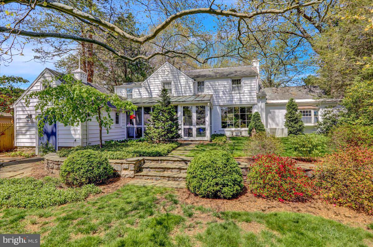 SCHOOL LANE HILLS - Residential