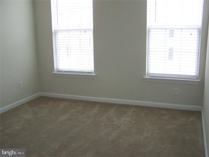 MONTGOMERY POINTE - Residential Lease