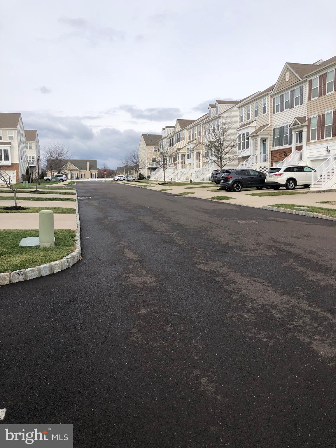 MONTGOMERY POINTE - Residential Lease