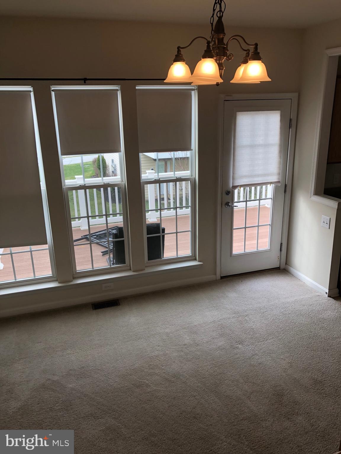 MONTGOMERY POINTE - Residential Lease