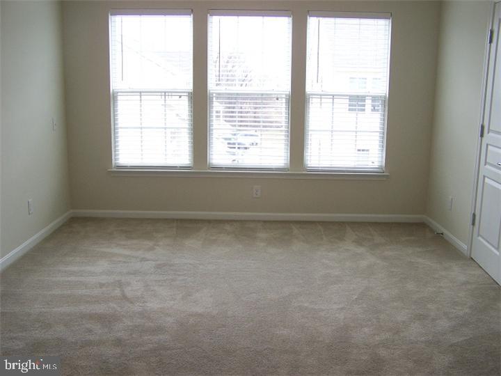 MONTGOMERY POINTE - Residential Lease