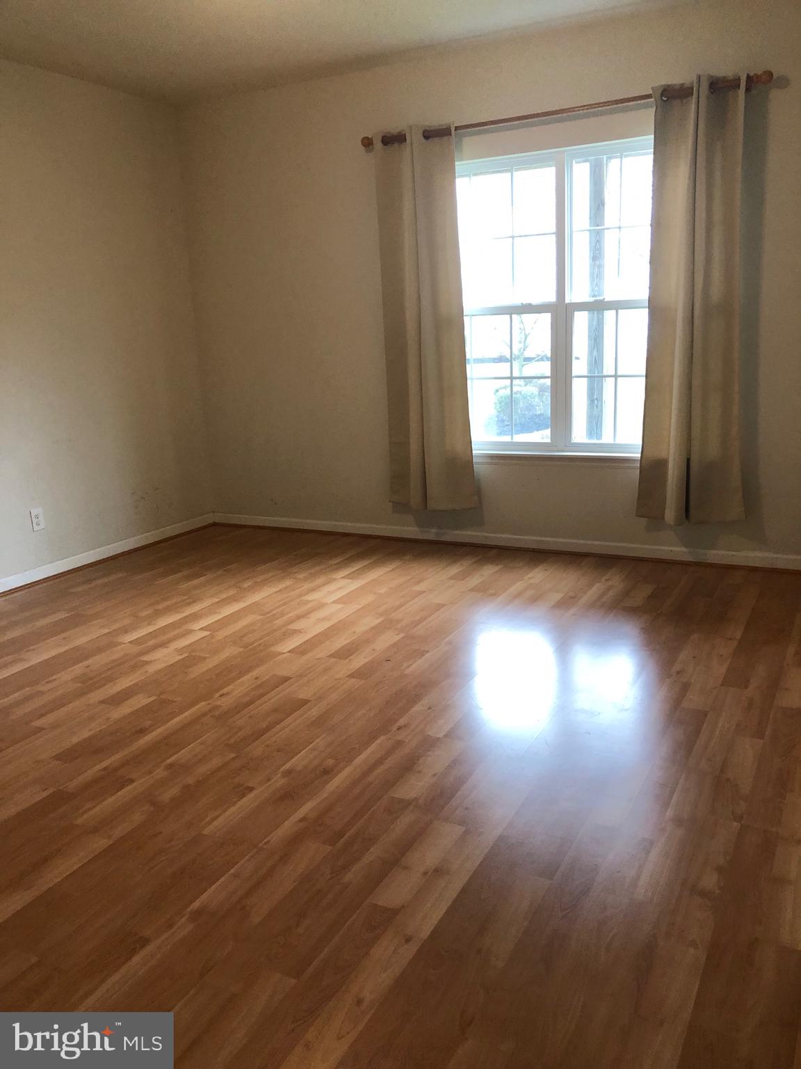 MONTGOMERY POINTE - Residential Lease