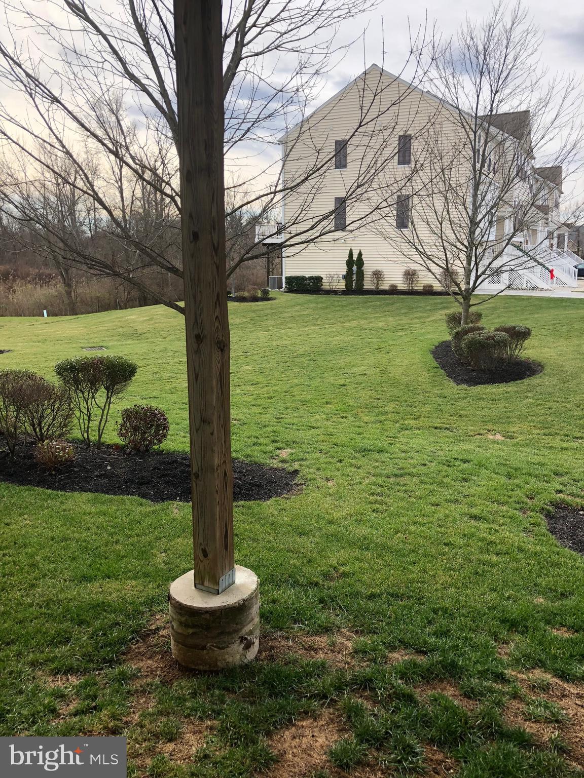 MONTGOMERY POINTE - Residential Lease