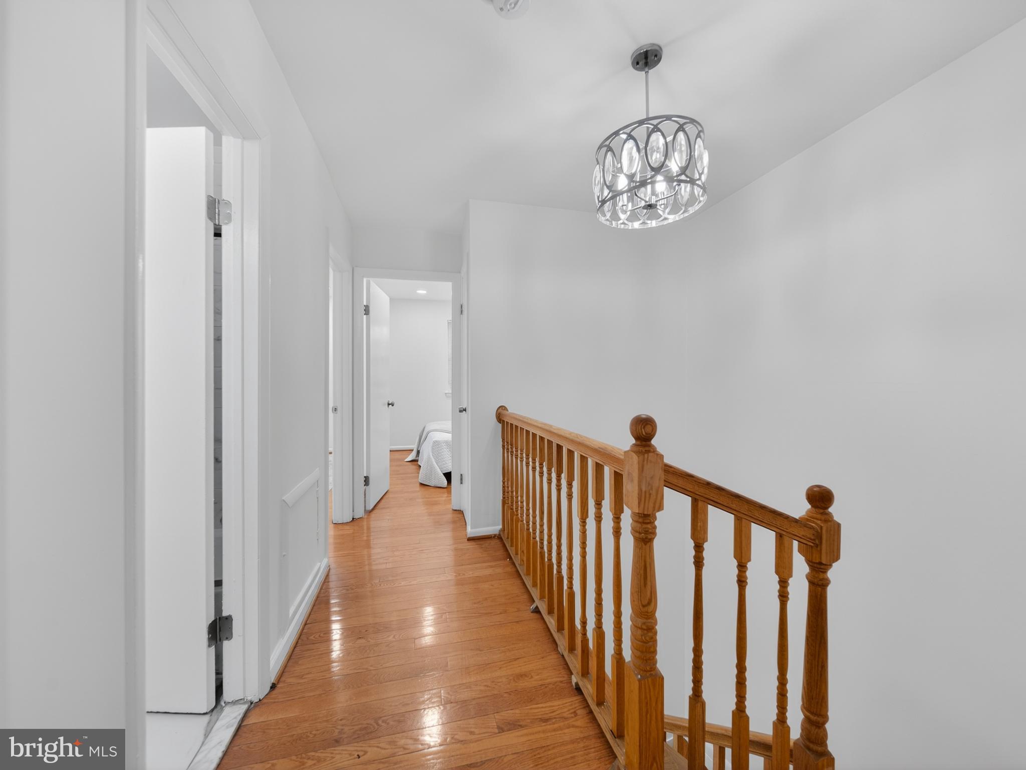 SOUTHGATE WOODS TOWNHOUSES - Residential