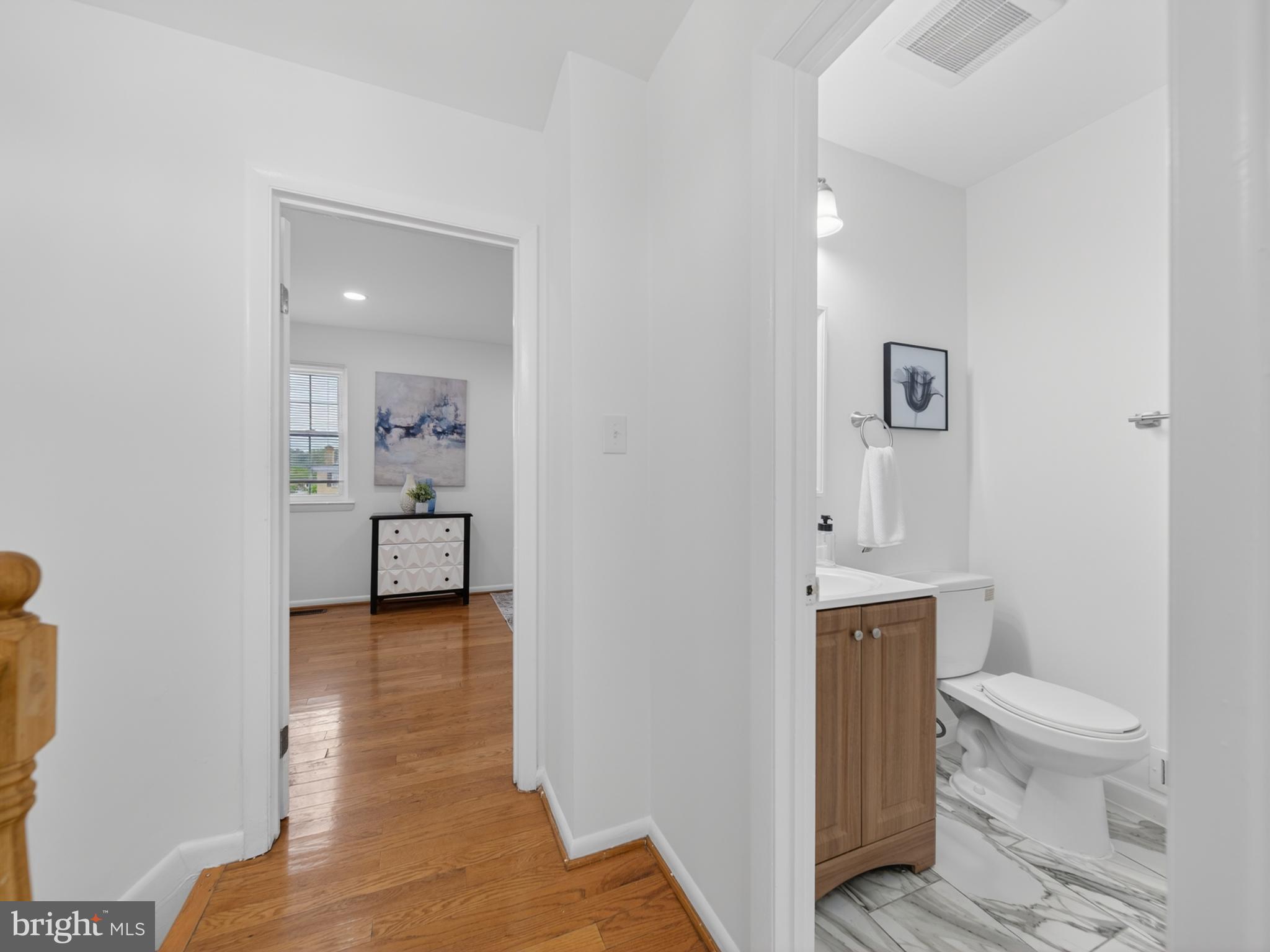 SOUTHGATE WOODS TOWNHOUSES - Residential