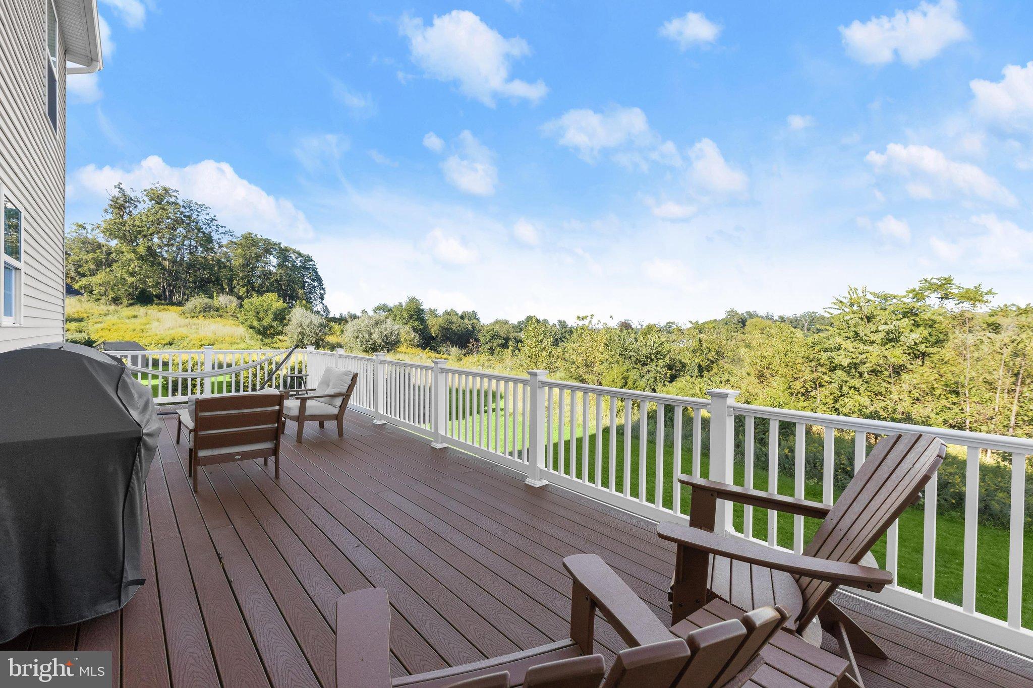11106 HAZELNUT LANE