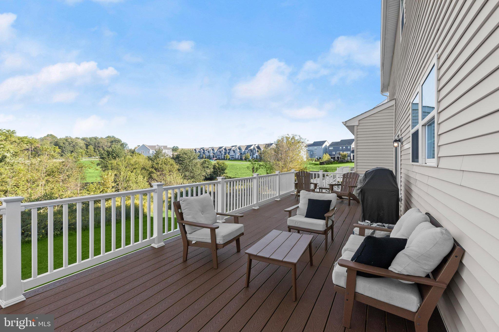 11106 HAZELNUT LANE
