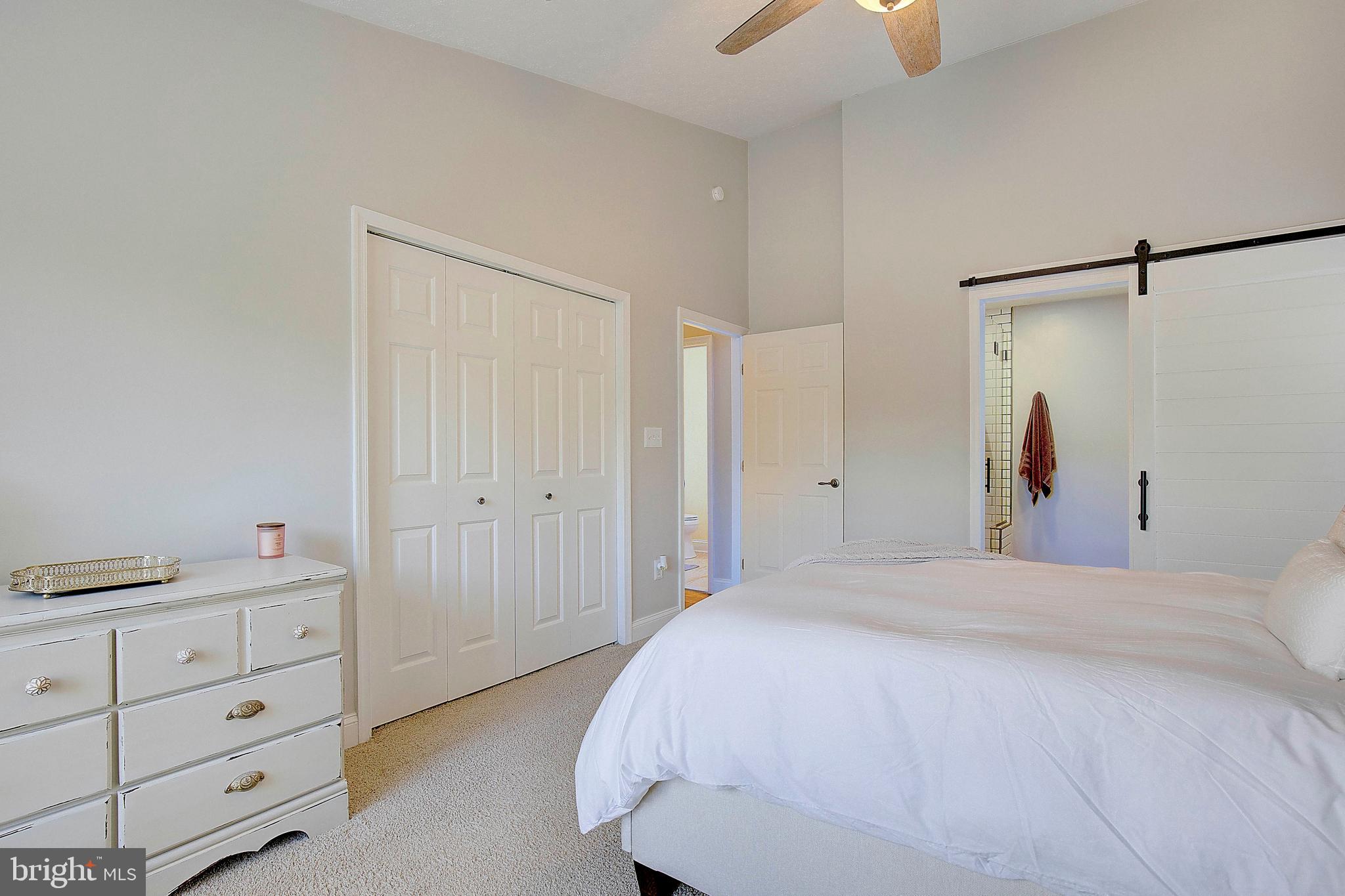 PINEY ORCHARD - Residential