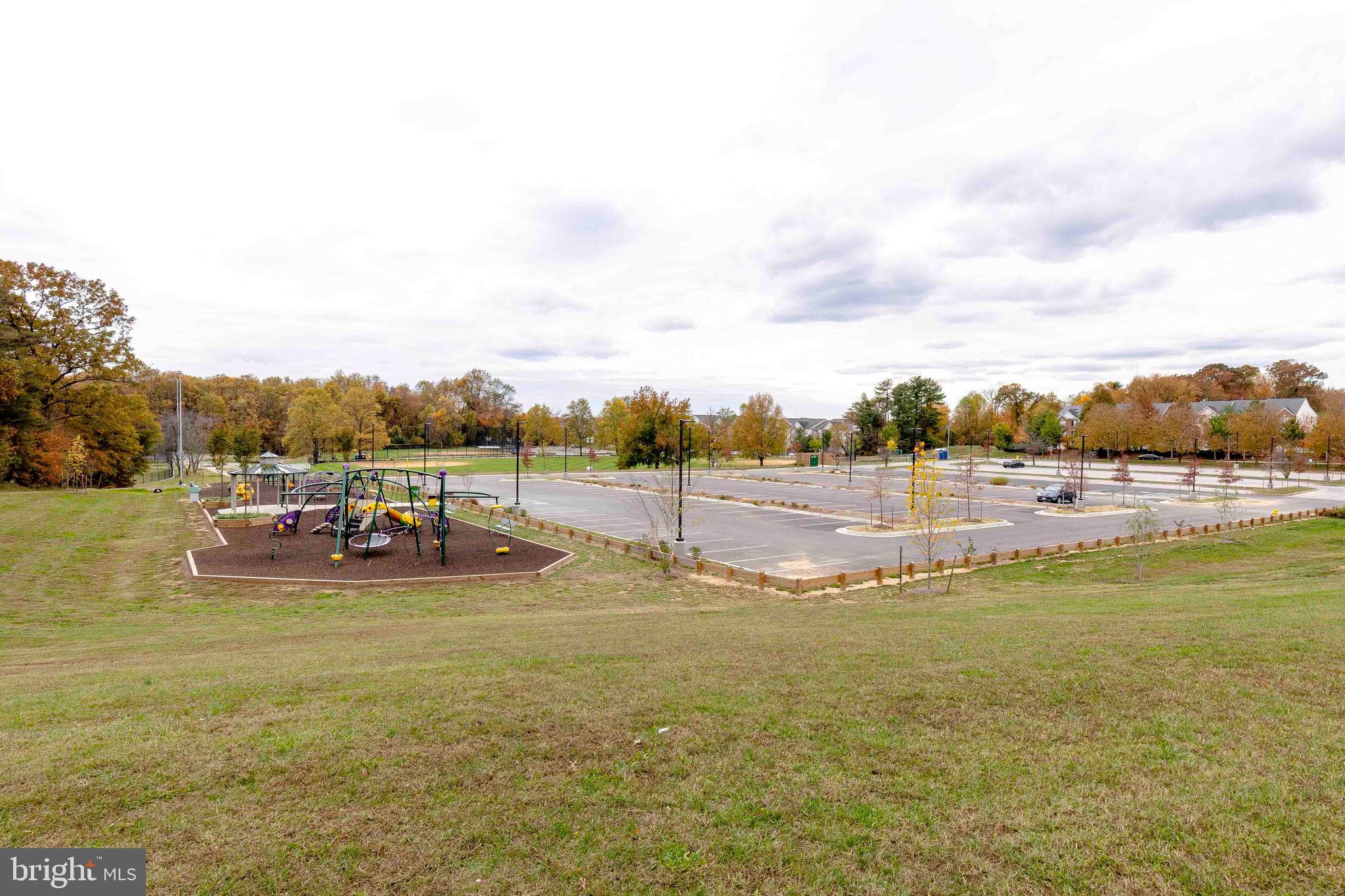 PINEY ORCHARD - Residential