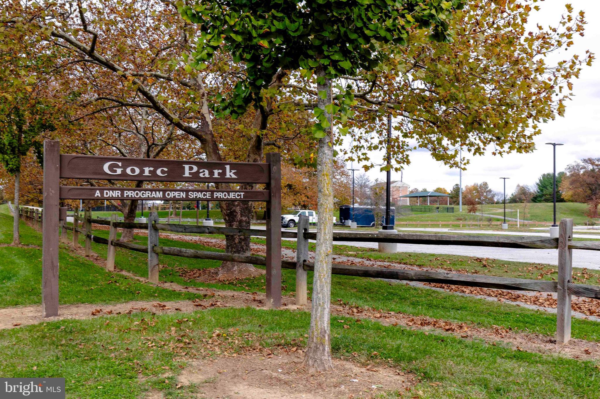 PINEY ORCHARD - Residential