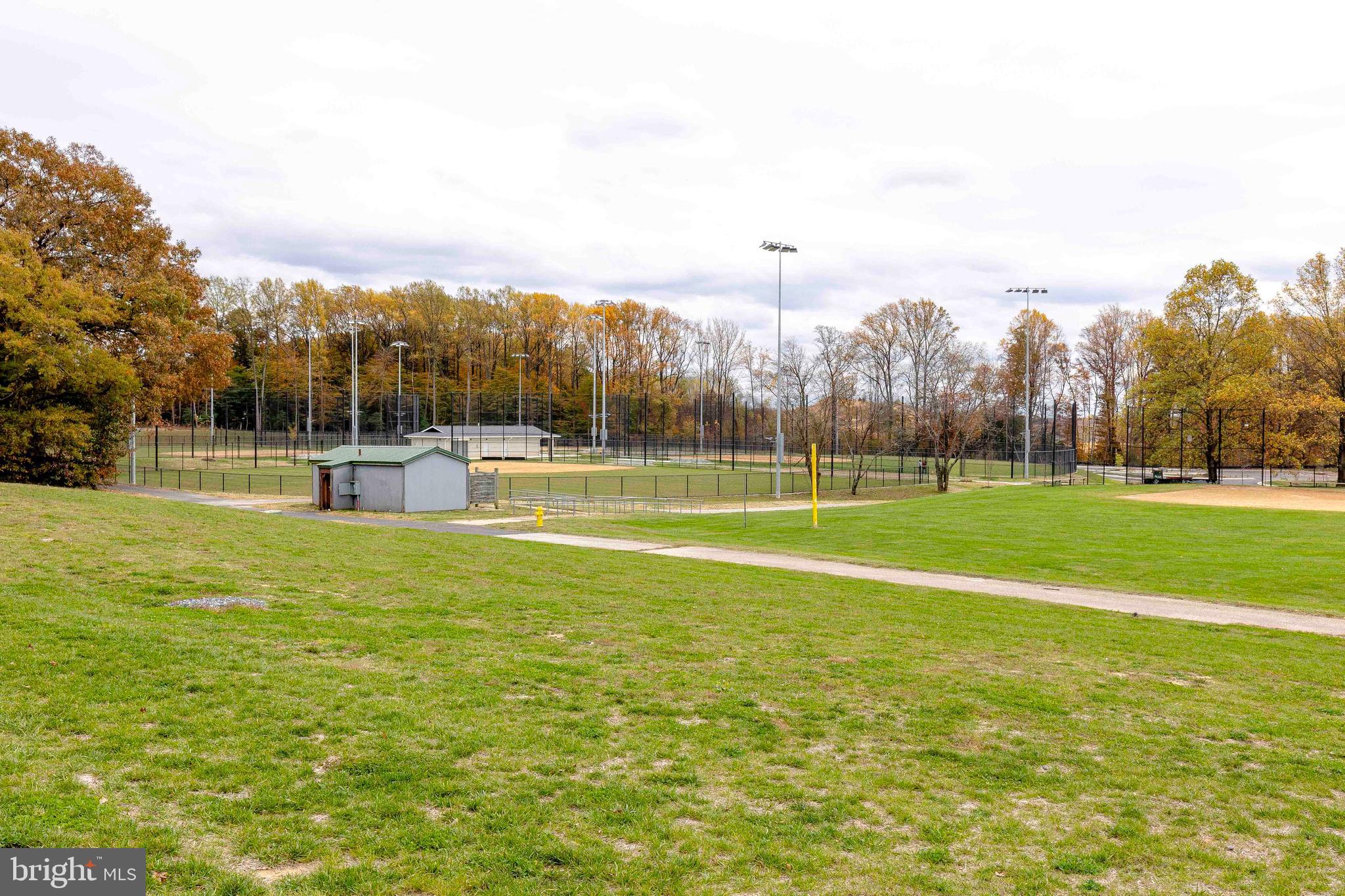 PINEY ORCHARD - Residential