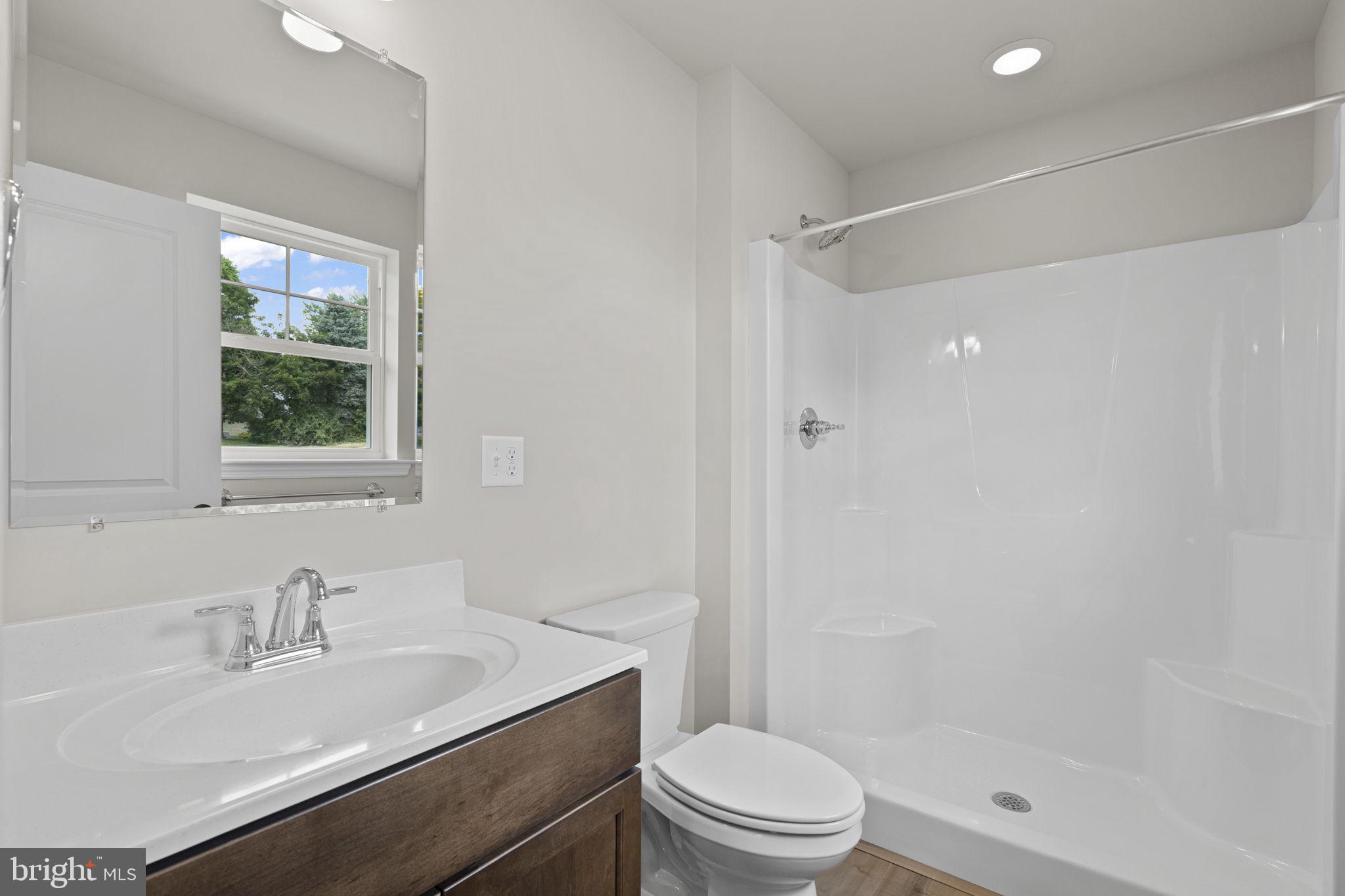 MAIDEN CREEK - Residential