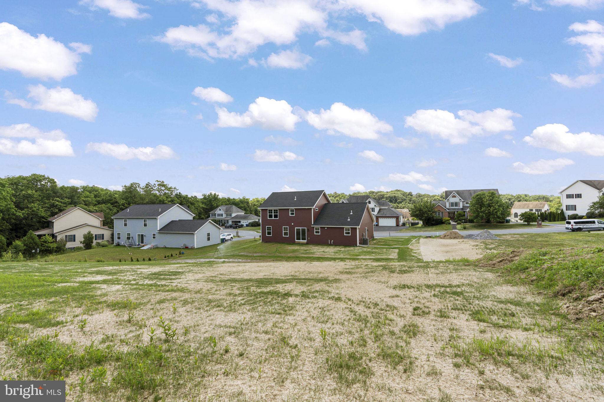 MAIDEN CREEK - Residential