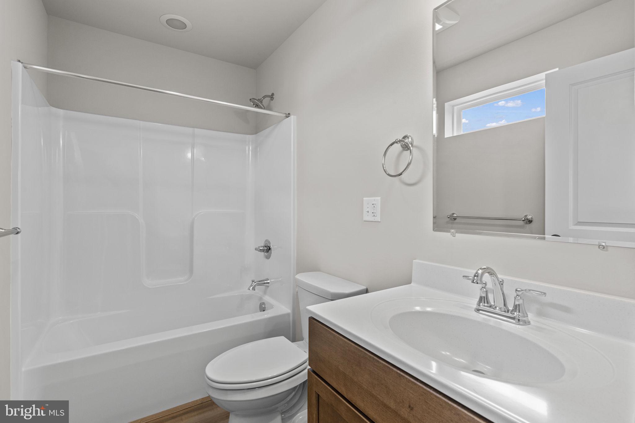 MAIDEN CREEK - Residential