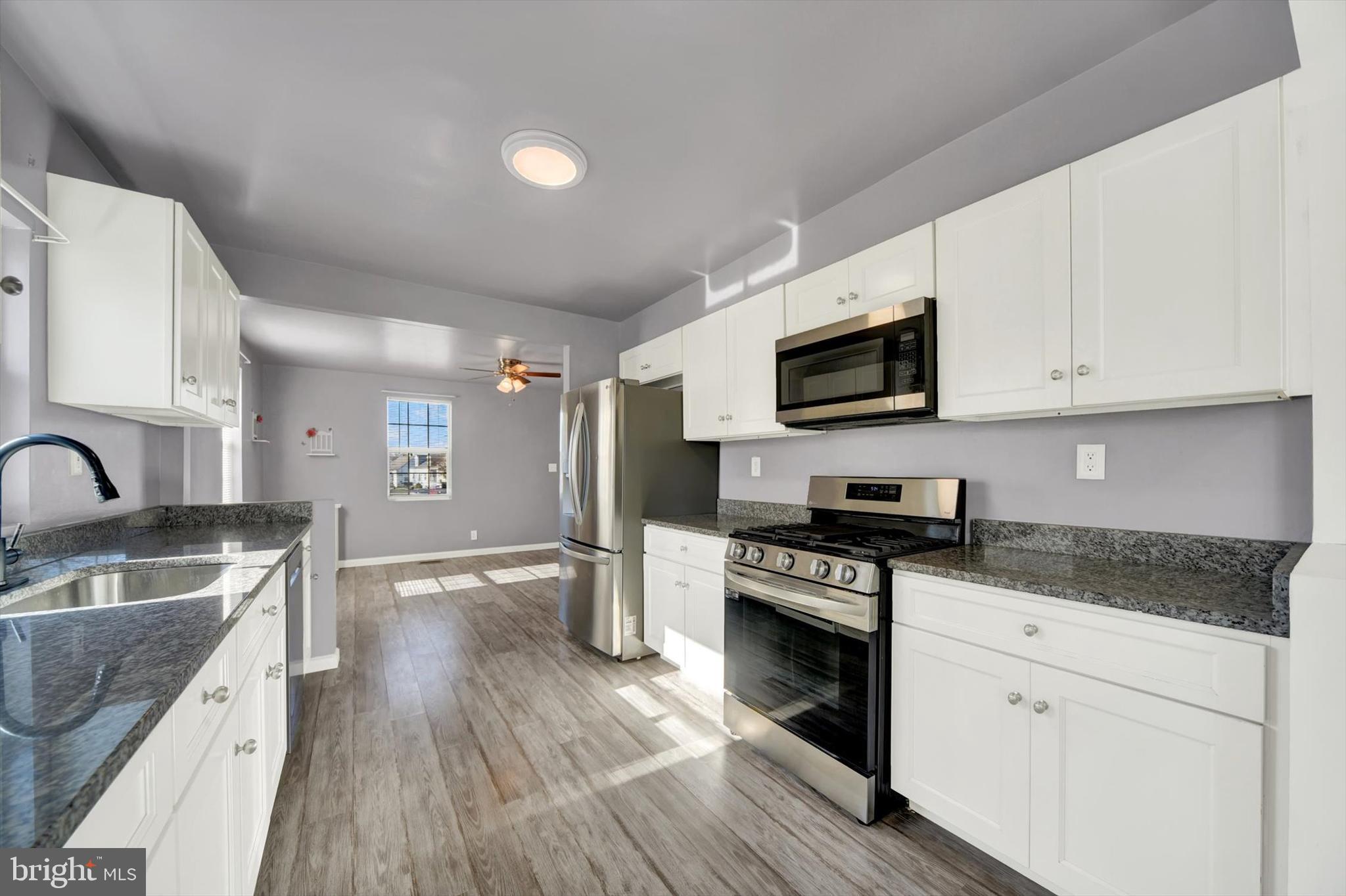 EASTERN TERRACE - Residential