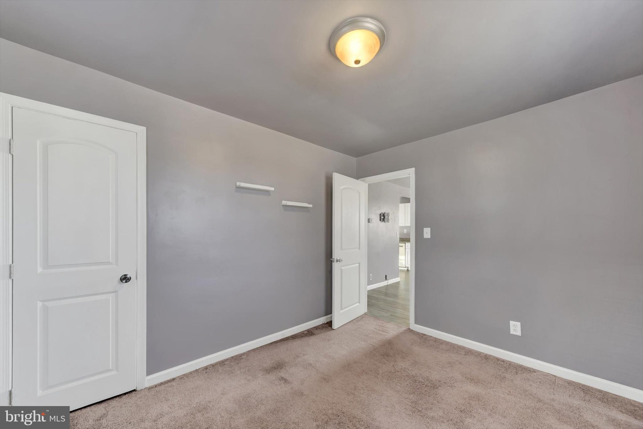 EASTERN TERRACE - Residential