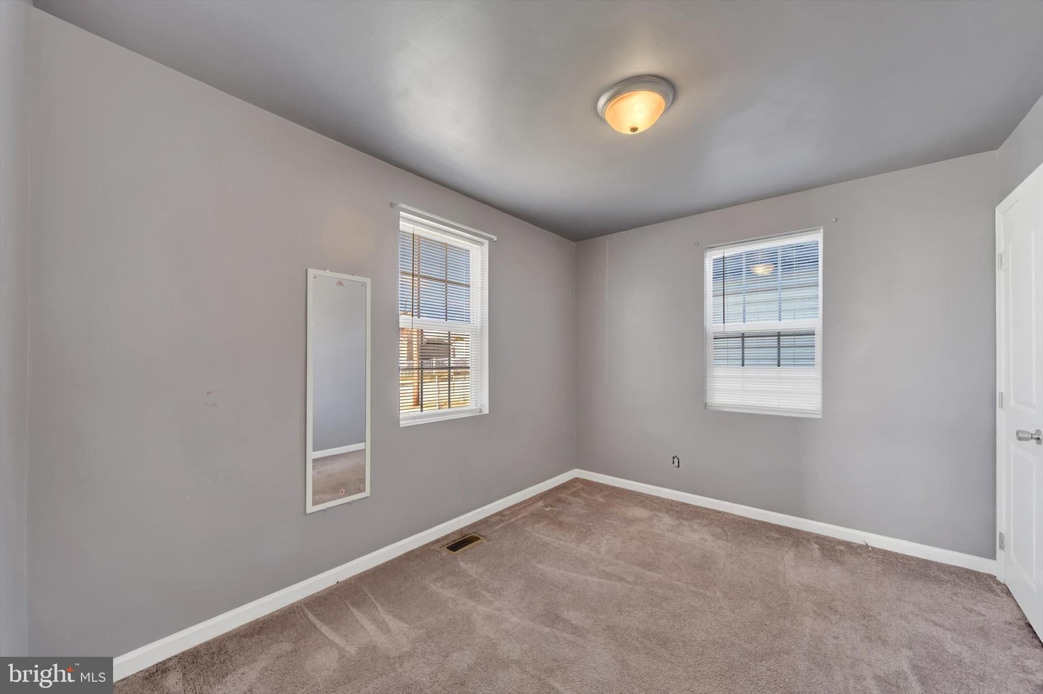 EASTERN TERRACE - Residential