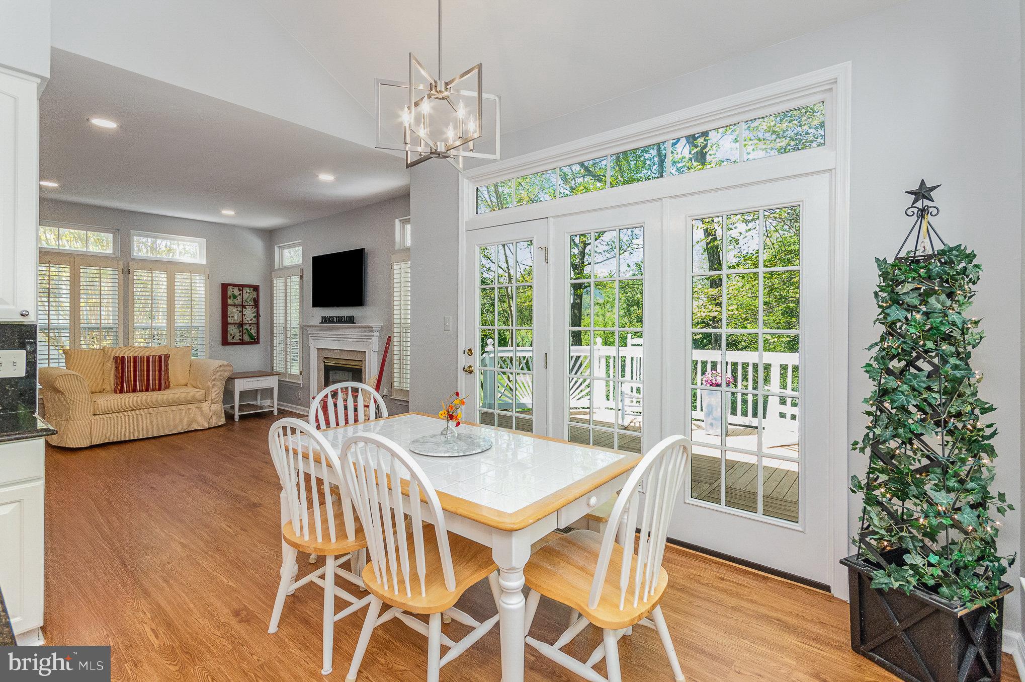 SOUTH RIDING - Residential