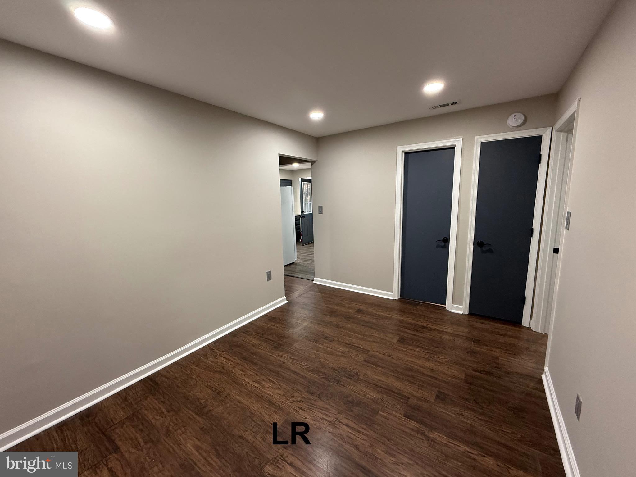 HARTWOOD - Residential Lease
