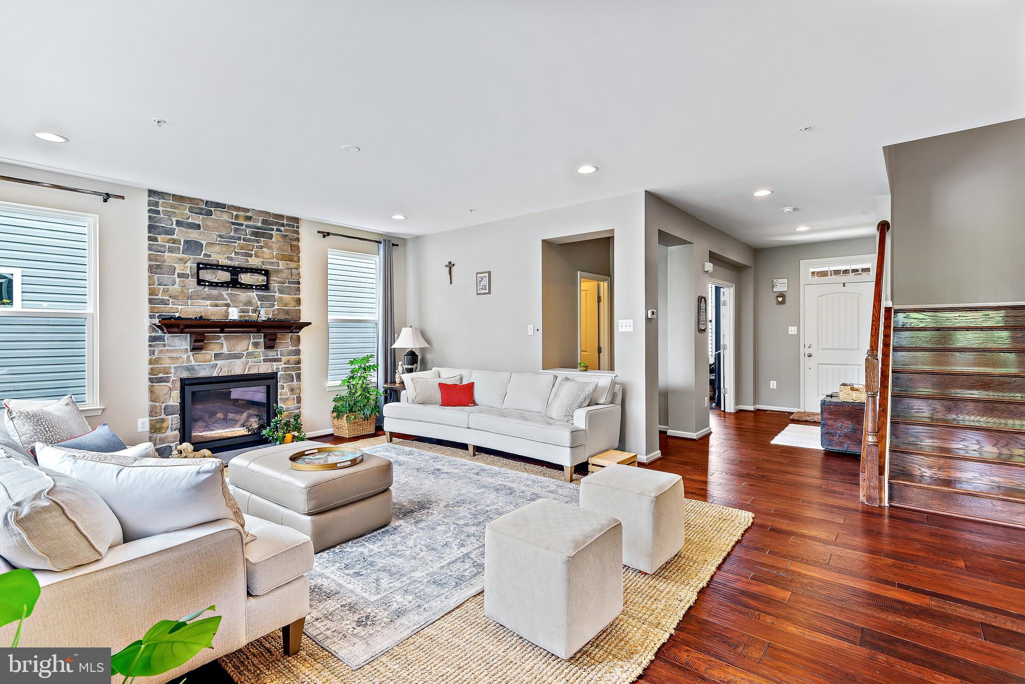 TUSCARORA CREEK - Residential